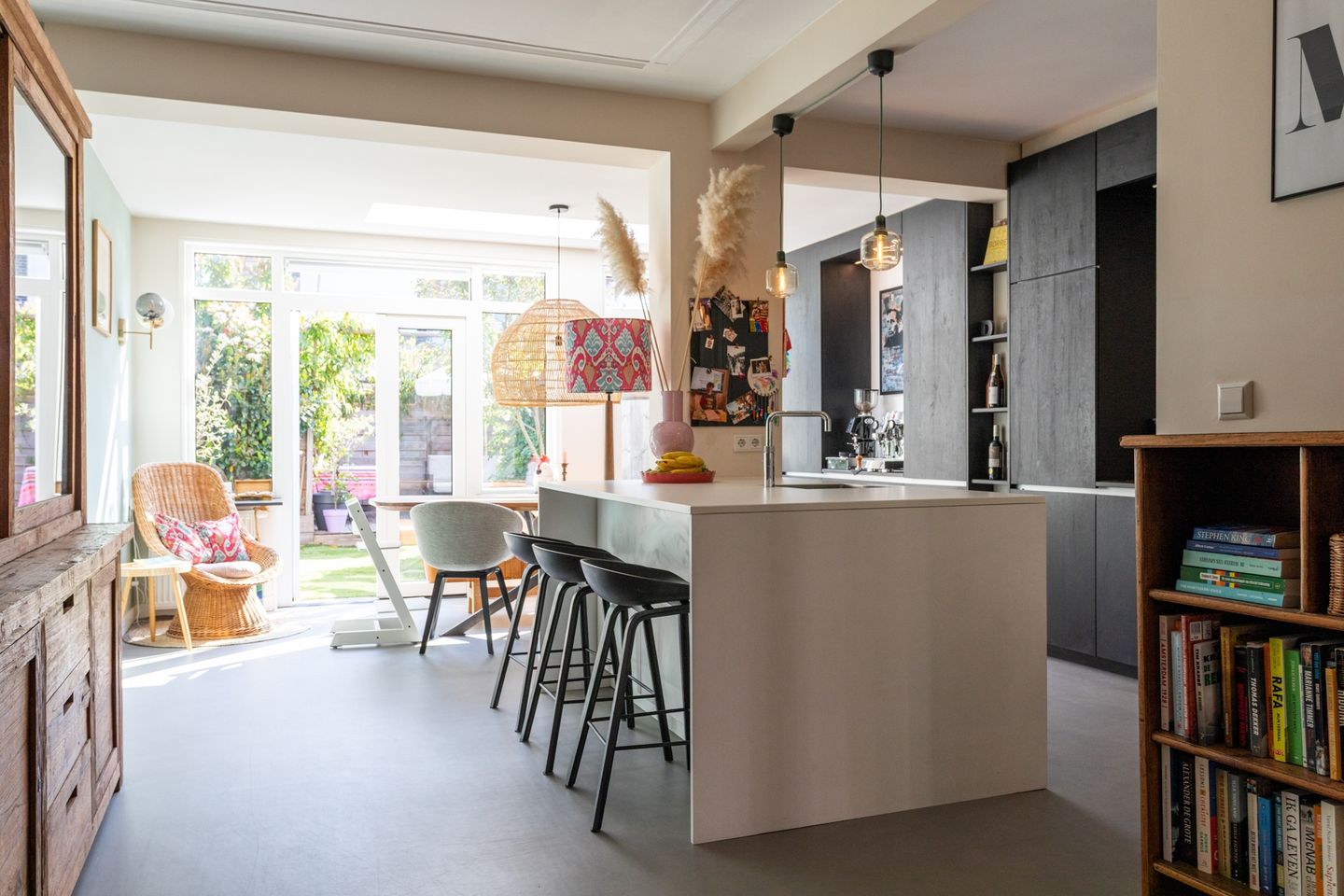 Foto 1 van Kamillestraat 27