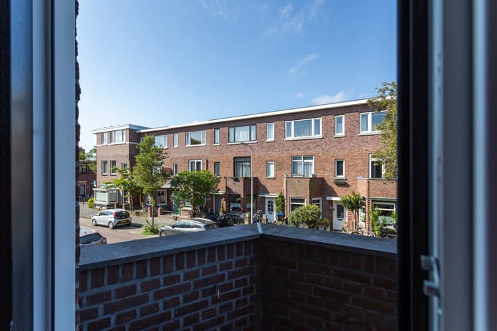 Foto 47 van Kamillestraat 27