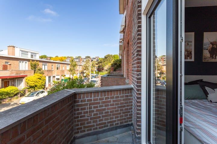 Foto 48 van Kamillestraat 27