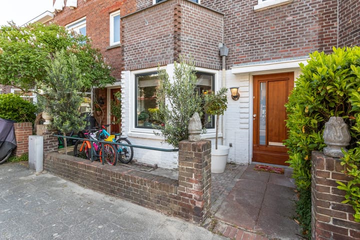 Foto 65 van Kamillestraat 27