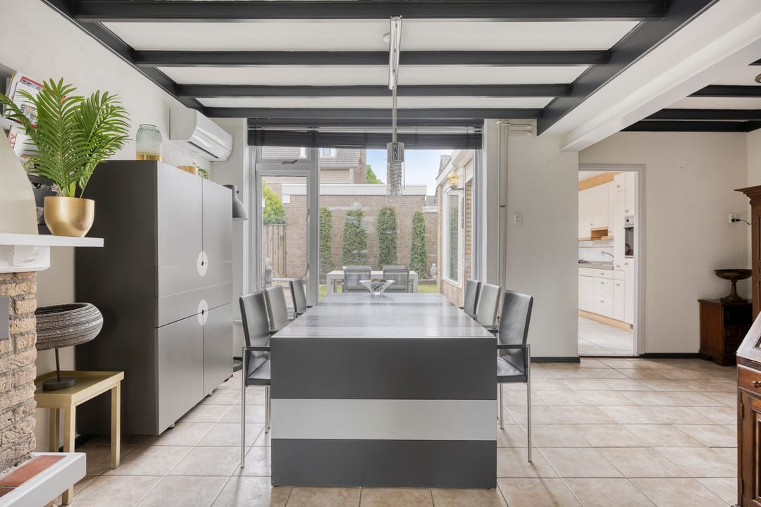 Foto 8 van Vincent van Goghstraat 13