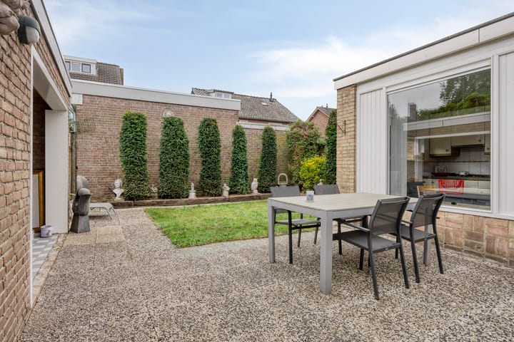 Foto 20 van Vincent van Goghstraat 13