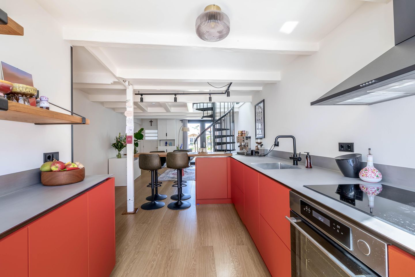 Foto 14 van Voorstraat 16