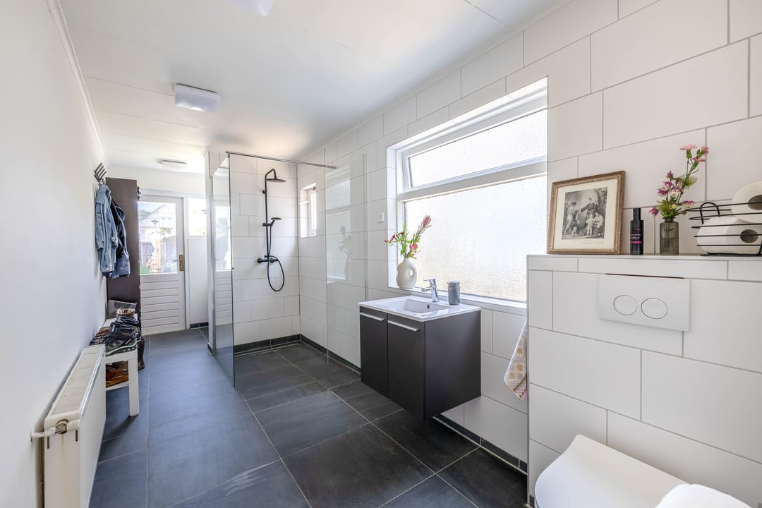 Foto 16 van Voorstraat 16