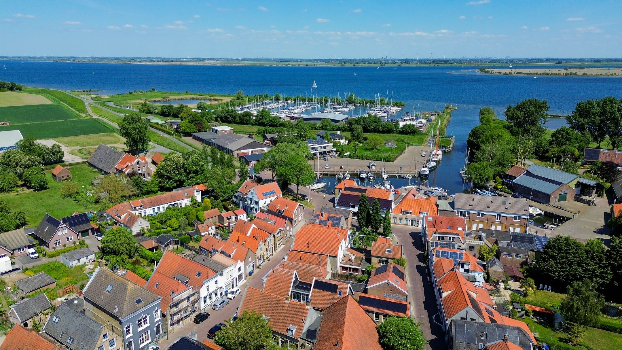 Foto 33 van Voorstraat 16