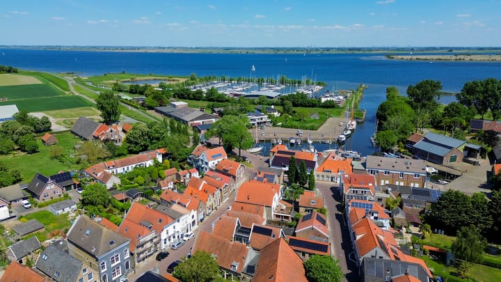 Foto 33 van Voorstraat 16