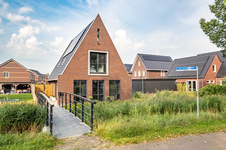 Photo 10 of Pier Thomasstrjitte 13