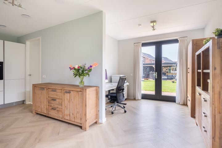 Photo 31 of Pier Thomasstrjitte 13