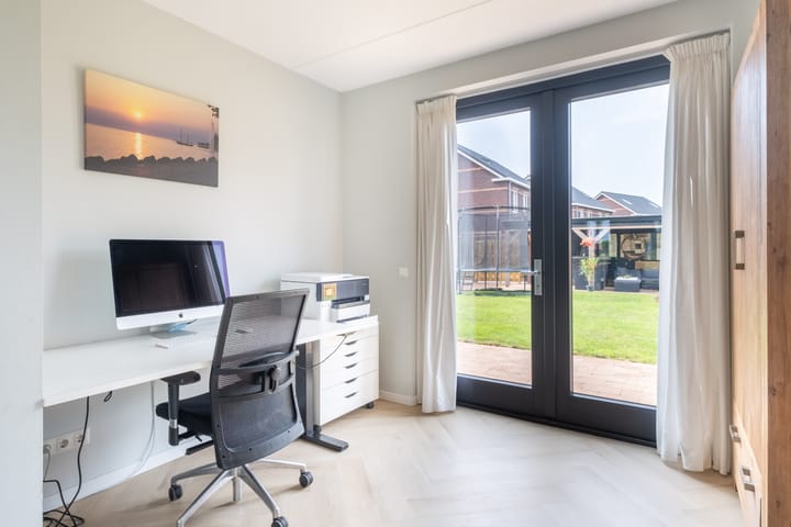 Photo 32 of Pier Thomasstrjitte 13