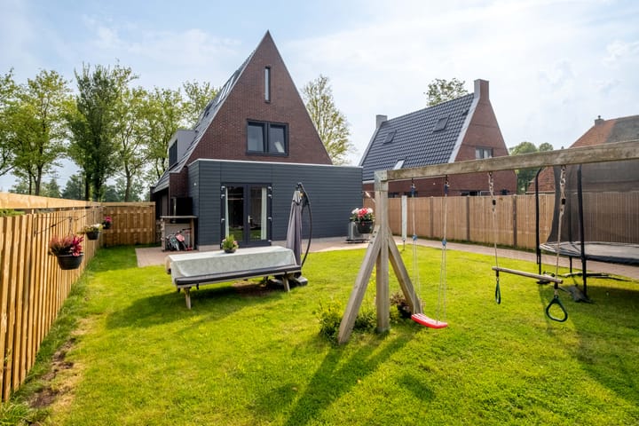 Photo 40 of Pier Thomasstrjitte 13