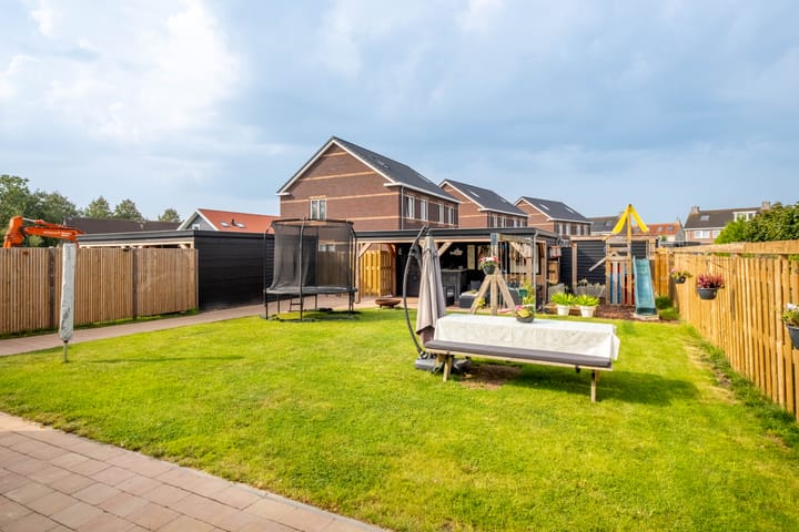 Photo 41 of Pier Thomasstrjitte 13