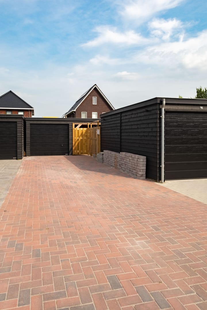 Photo 44 of Pier Thomasstrjitte 13