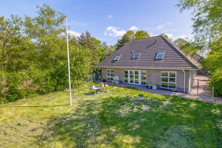 Foto 2 van Meester Wijmaweg 7