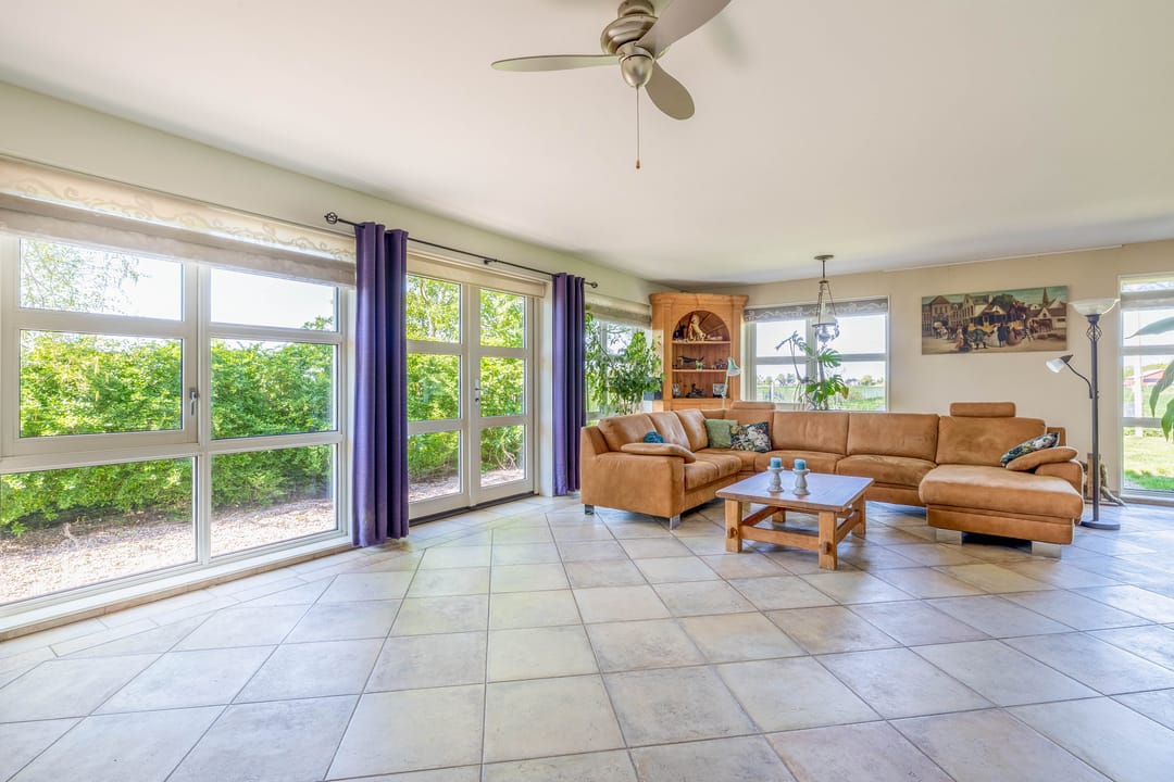 Foto 11 van Meester Wijmaweg 7