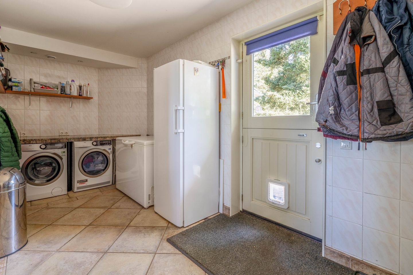 Foto 20 van Meester Wijmaweg 7