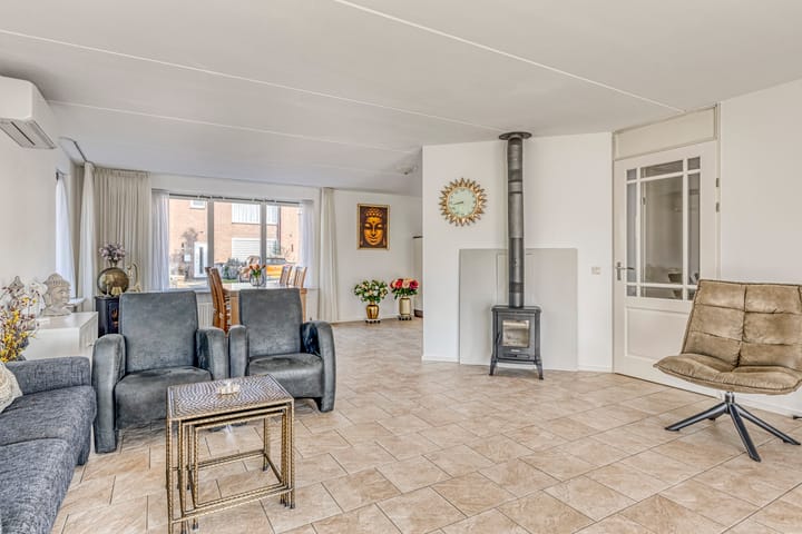 Foto 9 van Nachtegaalstraat 2