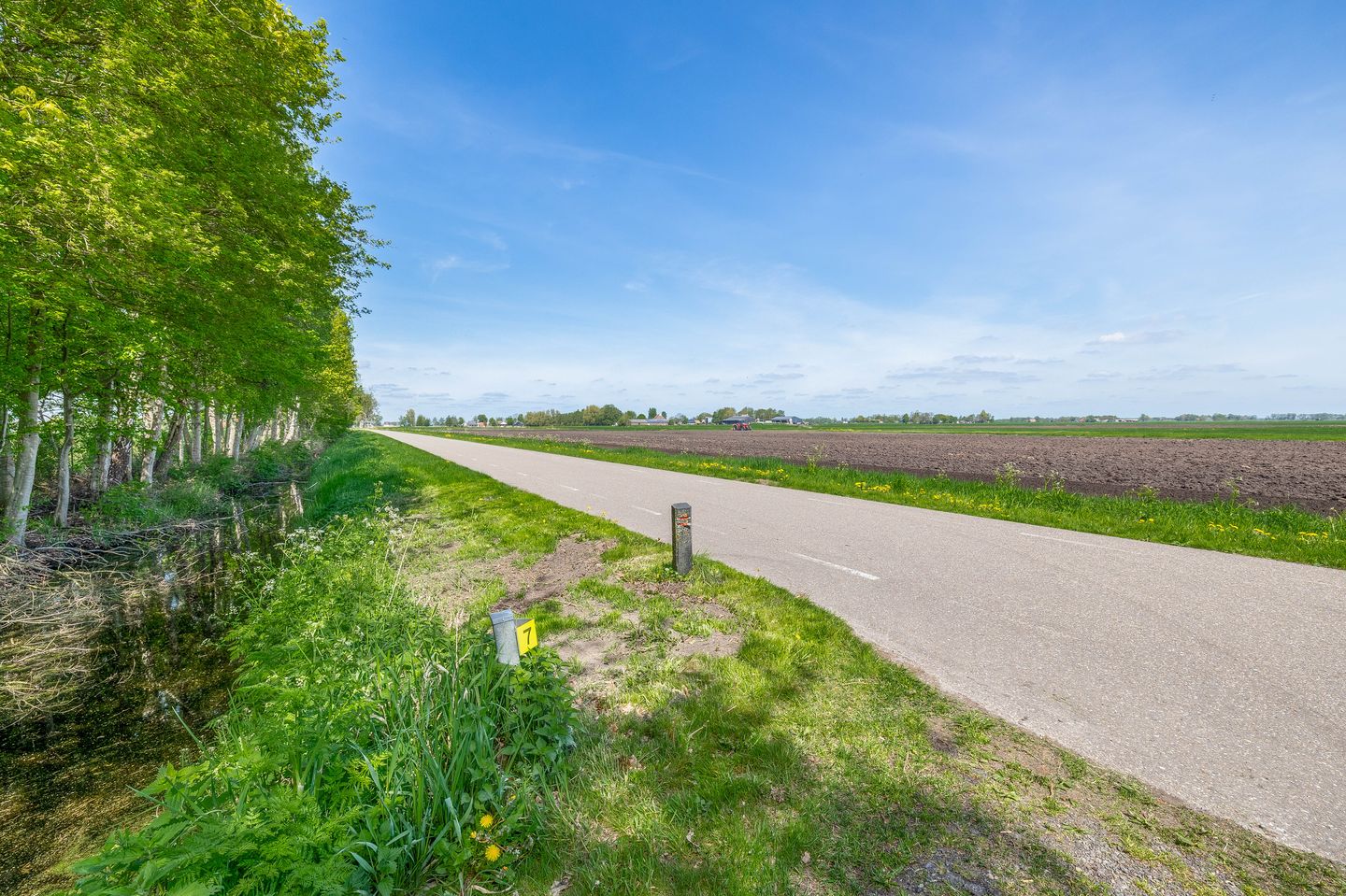 Foto 44 van Meester Wijmaweg 7