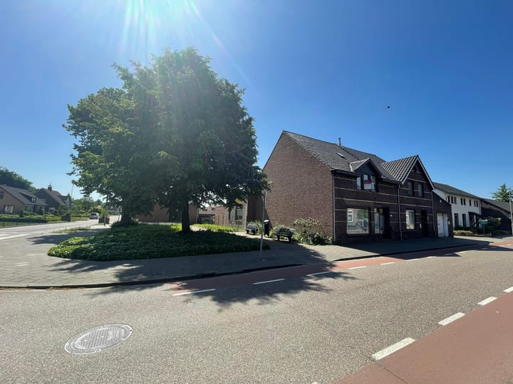 Foto 34 van Dorpstraat 100