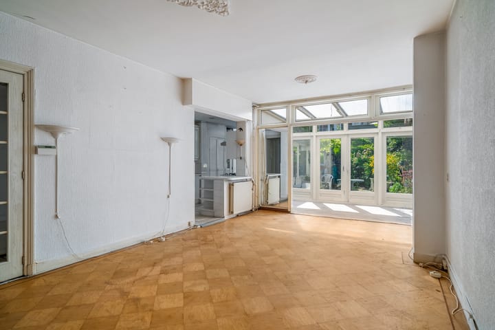 Foto 16 van Van Merlenstraat 120