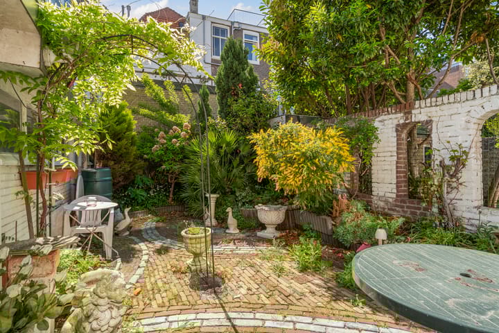 Foto 22 van Van Merlenstraat 120