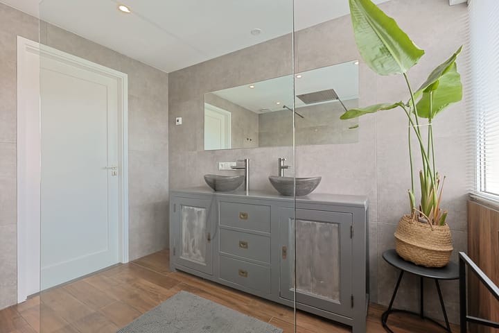 Foto 33 van Vrije Nesse 54