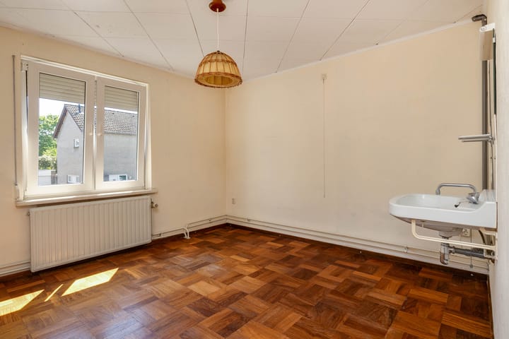 Photo 14 of Kennedylaan 8