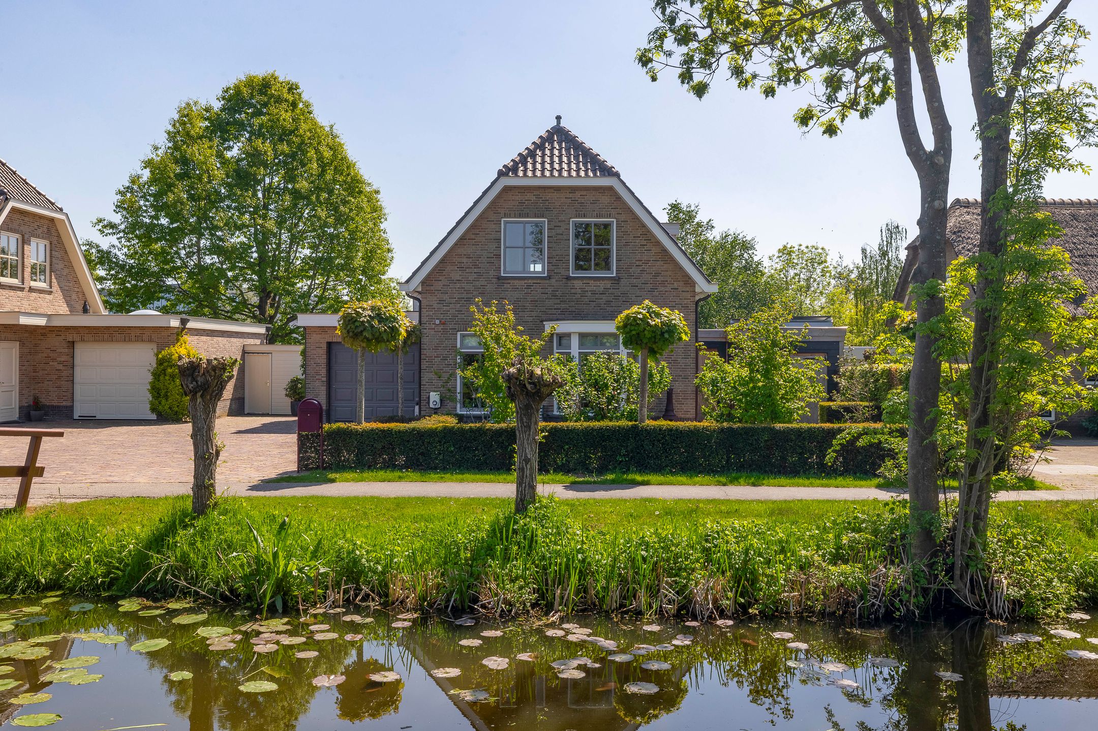 Foto 9 van Lopikerweg 1-B