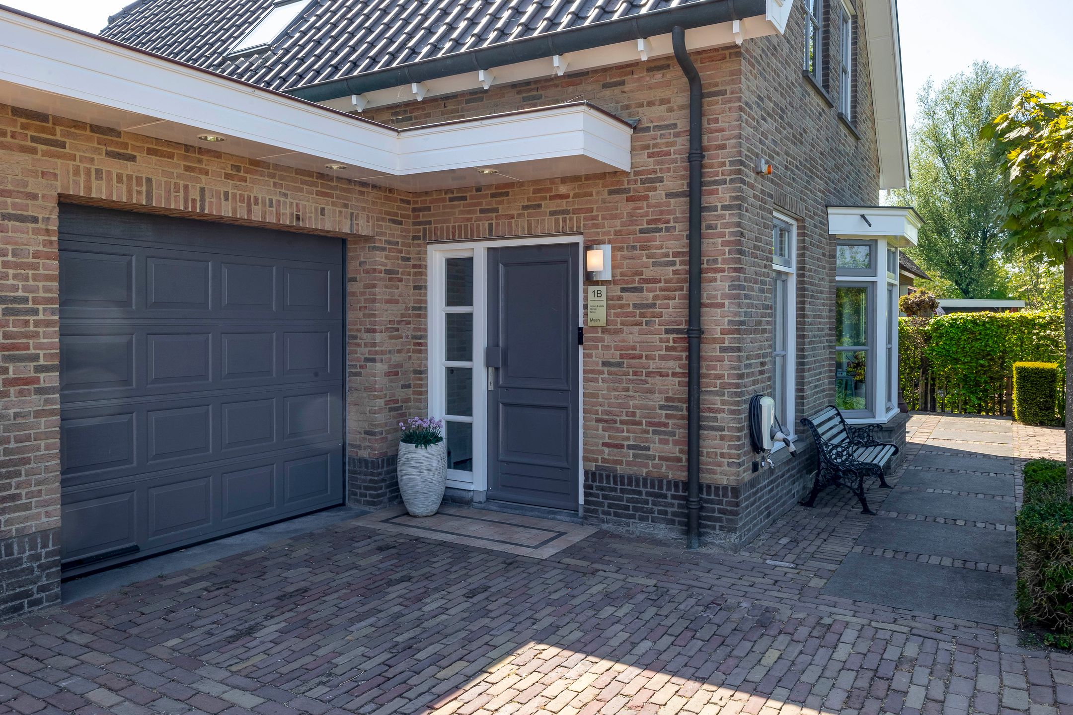 Foto 12 van Lopikerweg 1-B