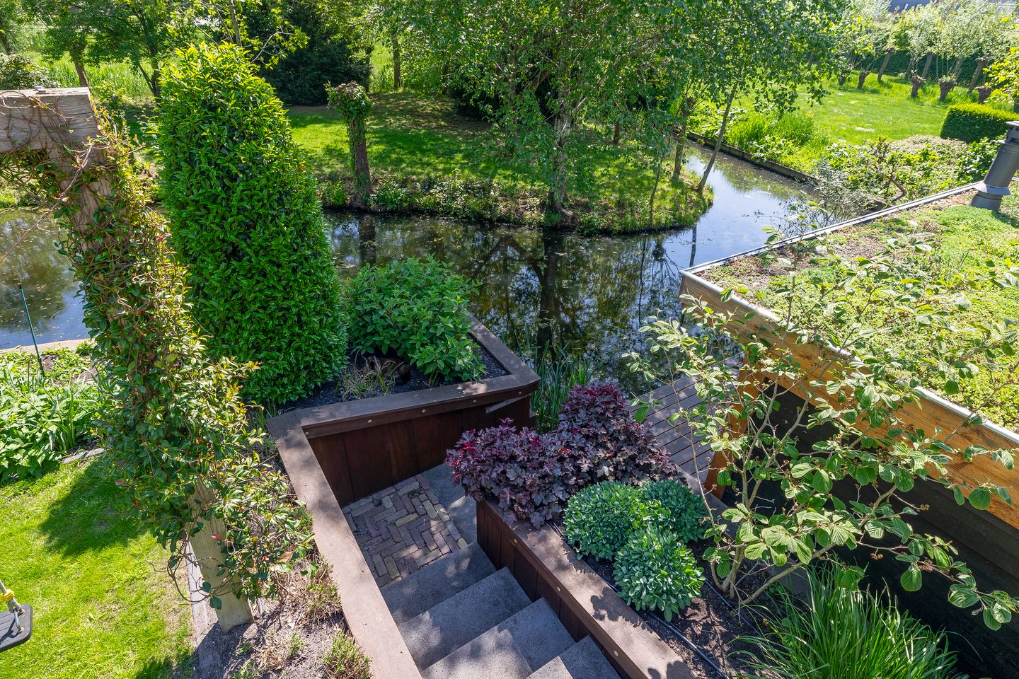 Foto 34 van Lopikerweg 1-B