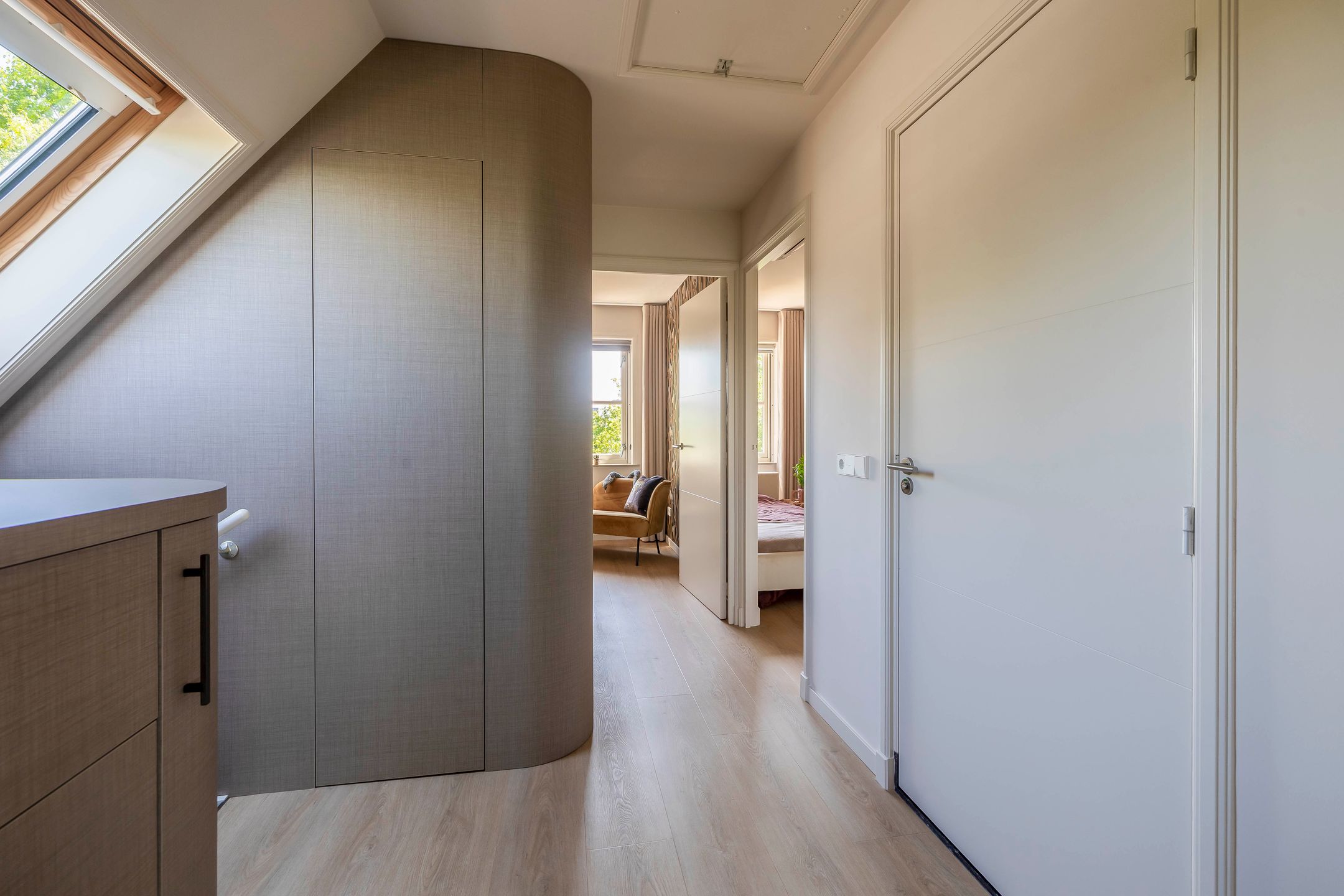 Foto 42 van Lopikerweg 1-B