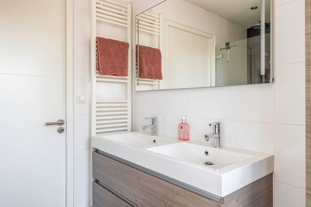 Foto 46 van Lopikerweg 1-B