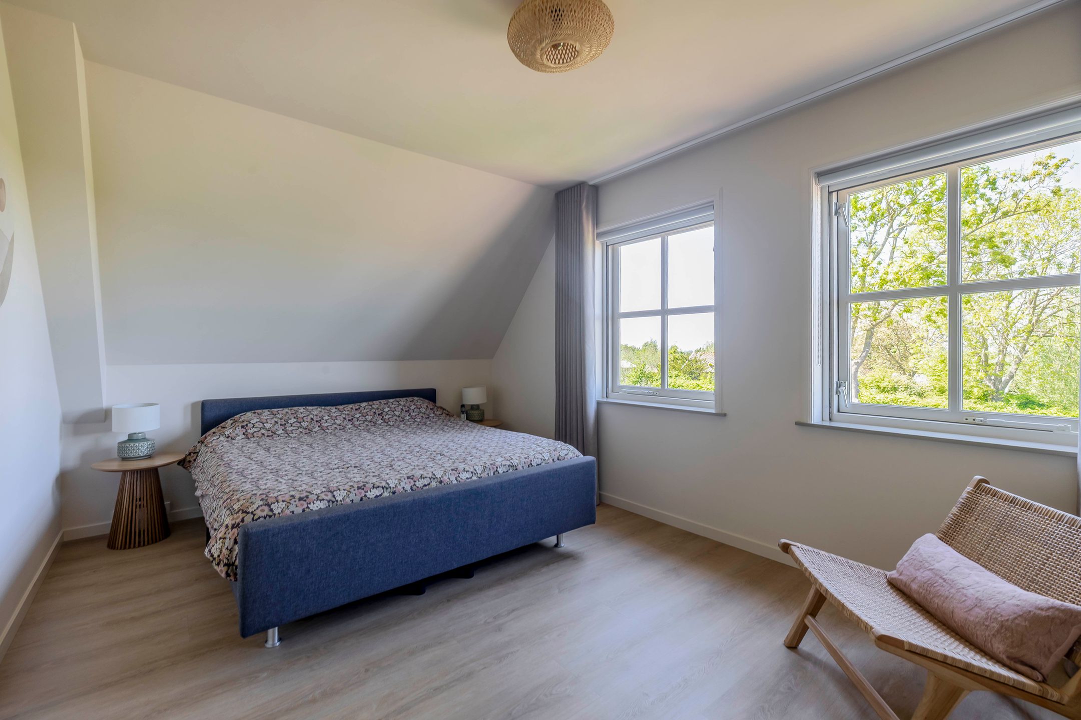 Foto 48 van Lopikerweg 1-B