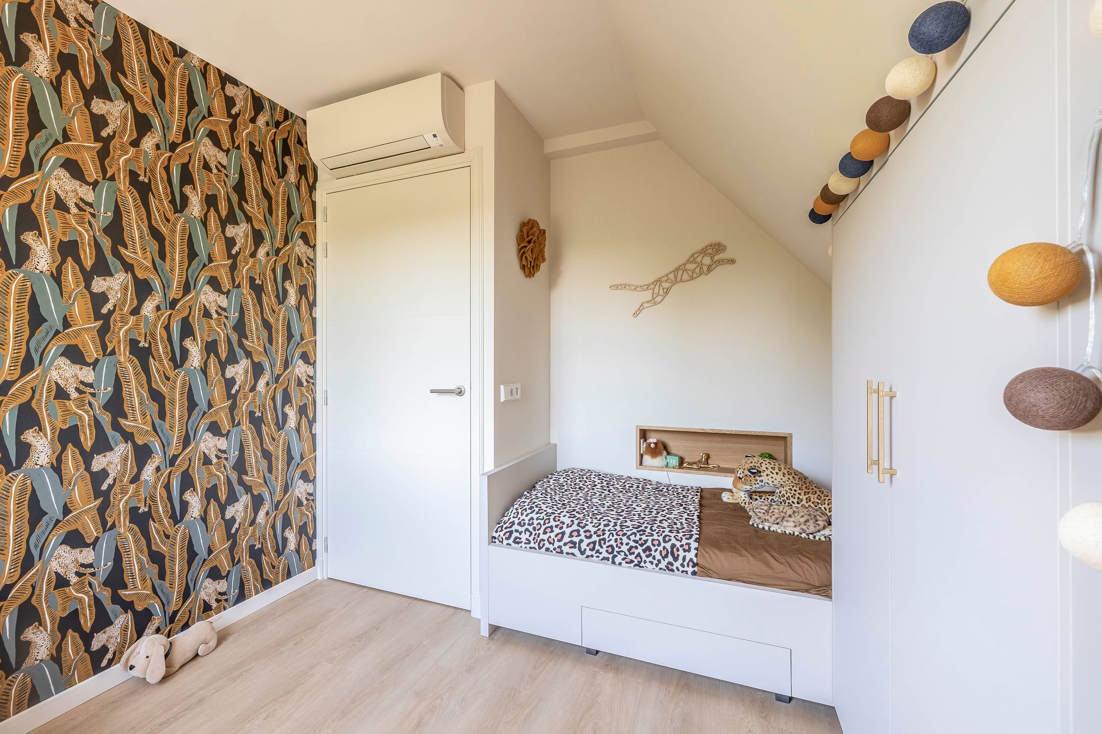 Foto 51 van Lopikerweg 1-B