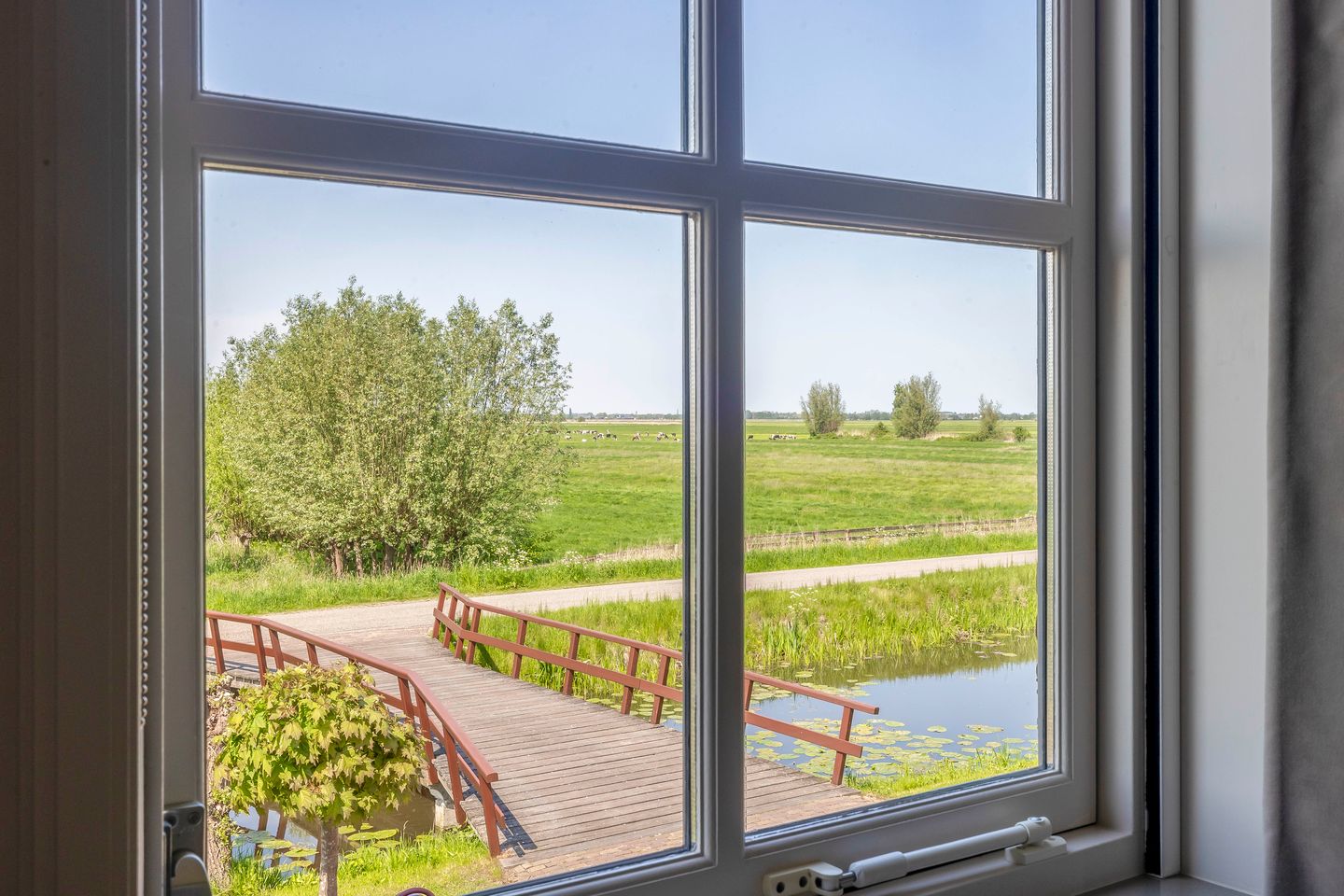 Foto 55 van Lopikerweg 1-B