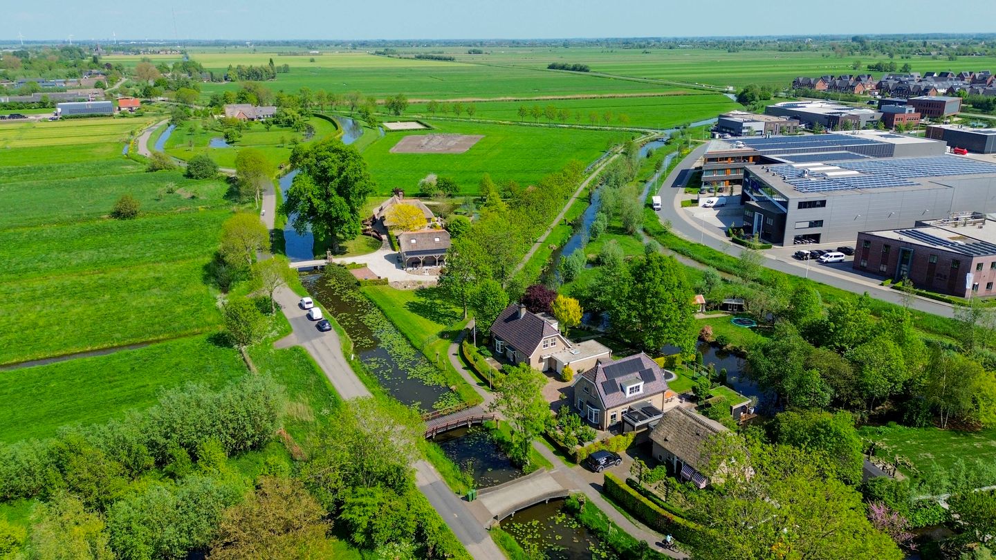 Foto 64 van Lopikerweg 1-B