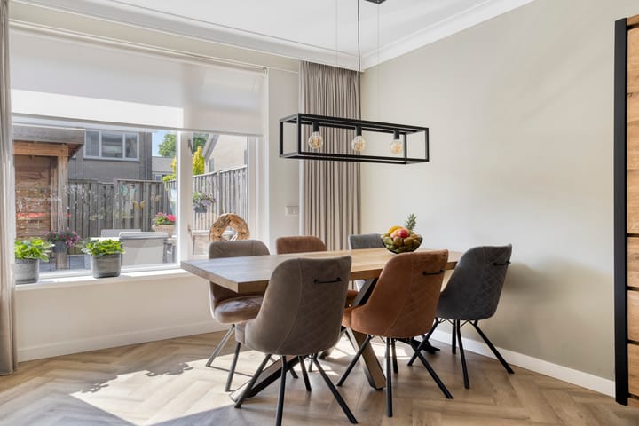 Foto 10 van Zwaluwstraat 10