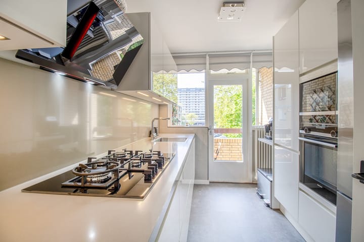 Foto 3 van Rossinistraat 15