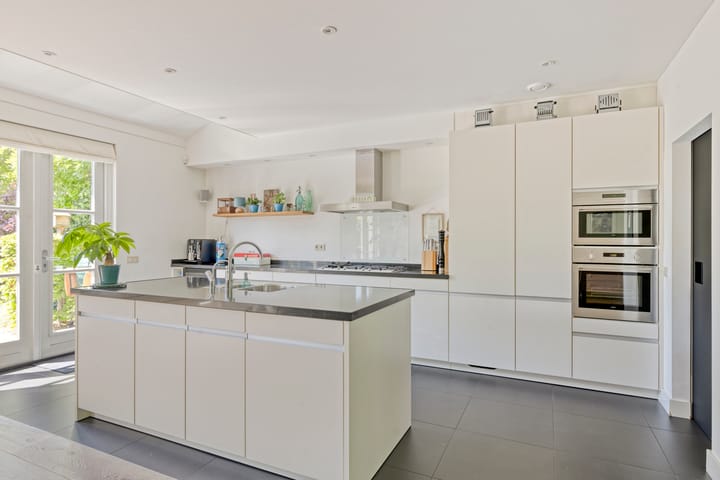 Foto 8 van Molenweg 14