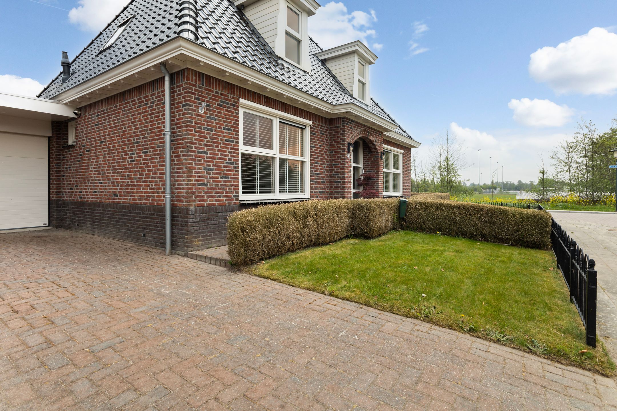 Foto 9 van De Bûterblom 2