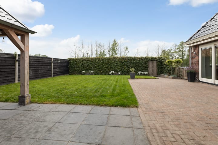 Foto 30 van De Bûterblom 2