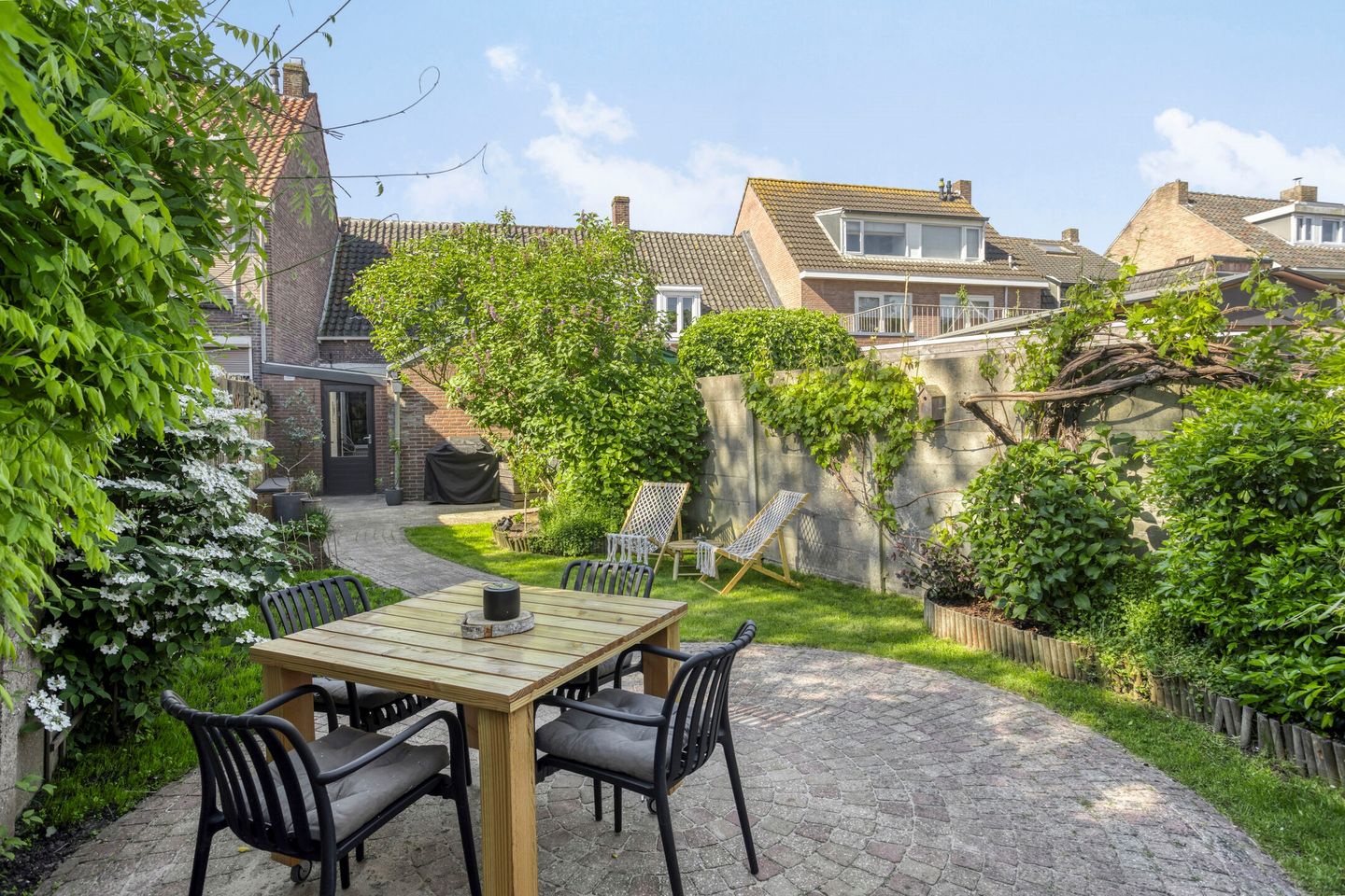 Foto 1 van Hasseltstraat 102