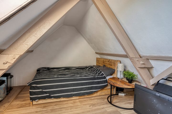 Foto 23 van Hasseltstraat 102