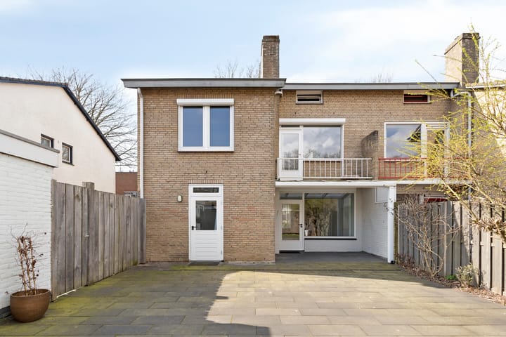 Foto 2 van Stikkerstraat 19