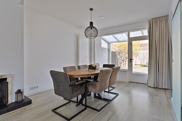 Foto 13 van Stikkerstraat 19