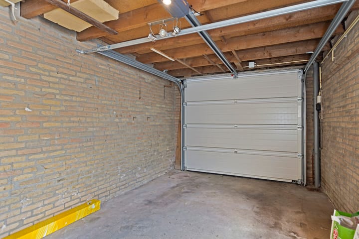 Foto 27 van Stikkerstraat 19