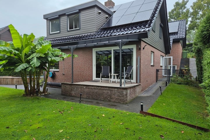 Burg. Snijdersstraat 17