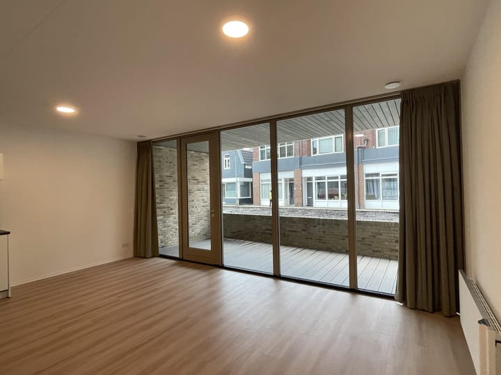 Foto 5 van Neuweg 9-E