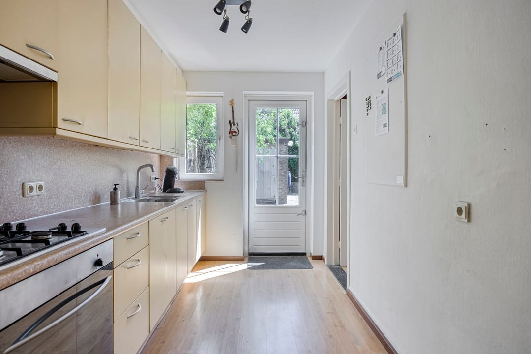 Photo 7 of Désiré Leesensstraat 15