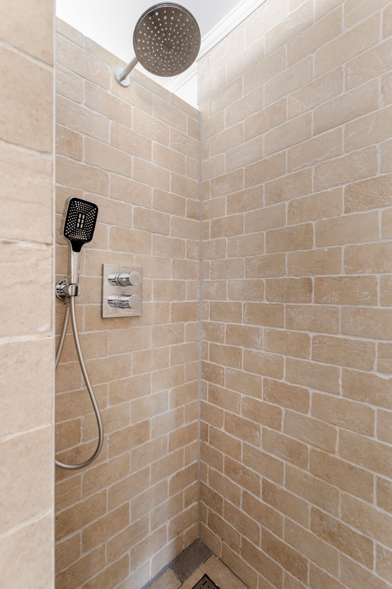 Photo 14 of Oostburgweg 82