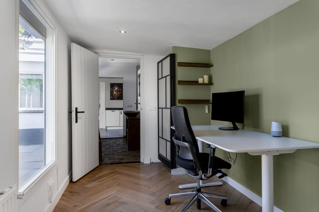 Photo 16 of Oostburgweg 82